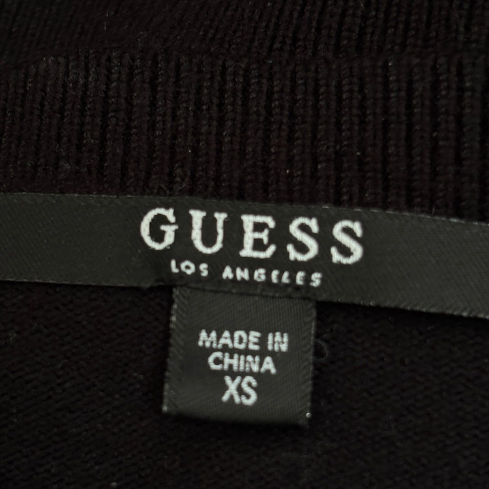 Guess black & White crop cut-out sides sweater XS - Picture 8 of 8